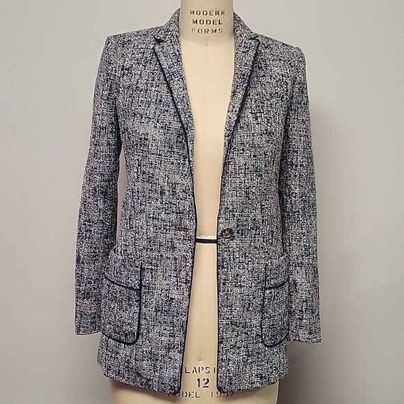Micheal Kors Tweed Suit. Blazer Size 0, Pants Size 2 - Picture 1 of 8